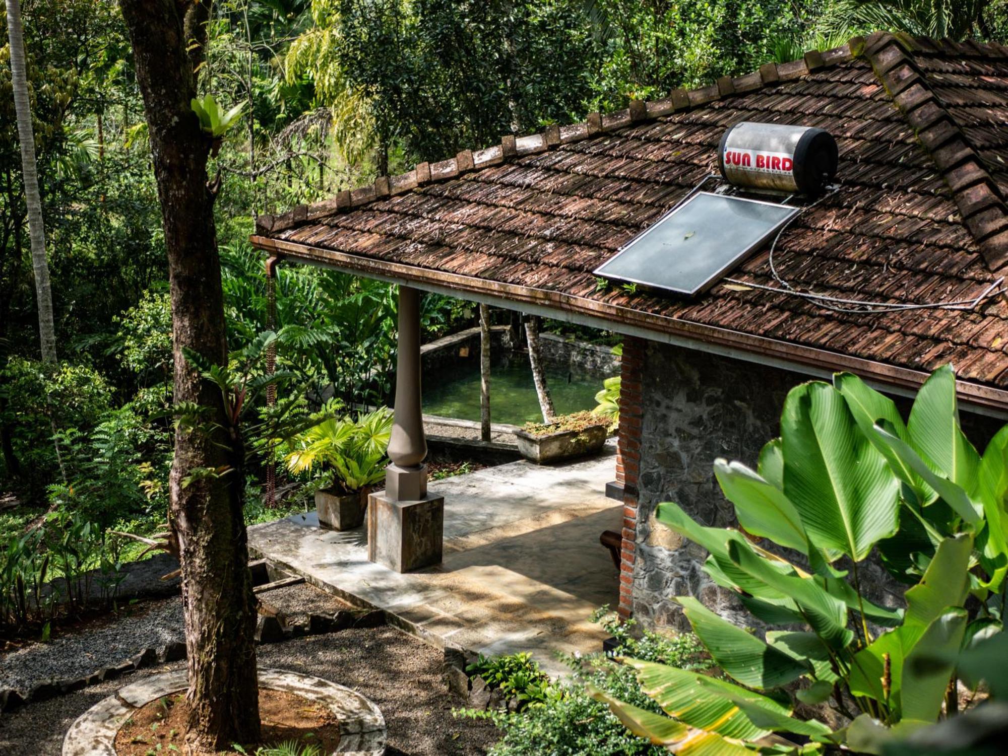 Singharaja Garden Agro Eco Lodge Pelawatta  Exterior photo